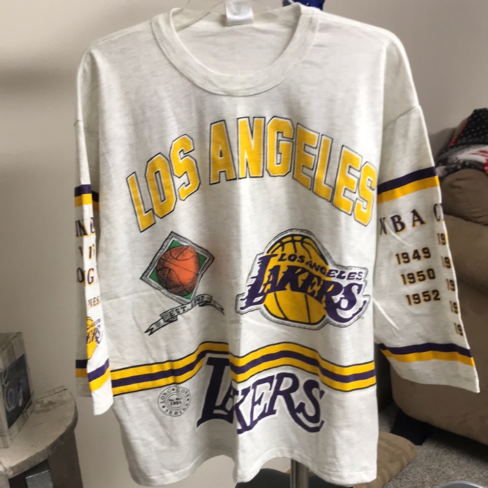 Vintage NWOT LOS ANGELES  LAKERS jersey knit shirt
